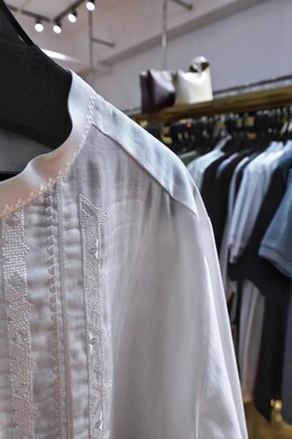 &ldquo;美女企業家&rdquo;變身時尚主播!金山這家寶藏服裝工廠店又火了